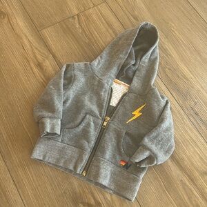 KIDS BOLT PRINT ZIP HOODIE - CHARCOAL // YELLOW